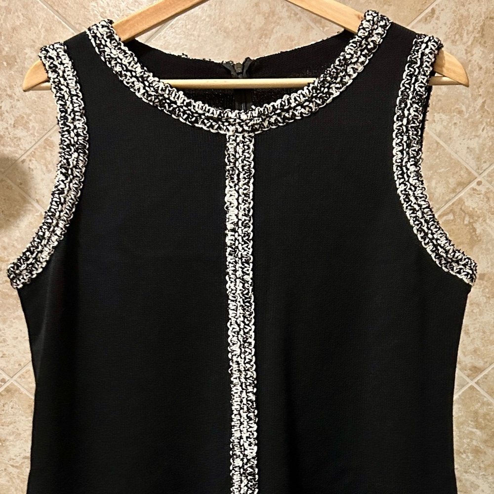 St. John Collection Chanel Style Black Bouclé Trim Wool Knit Sheath Dress, sz 12 - Picture 1 of 9